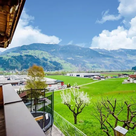Scenic In Tirol With Garden Apartment